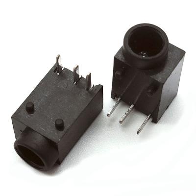 China Power DC 003A 3 pins dip connector dc-003a 3.5*1.3 3.5x1.35 3.5 female plug 13 mm 3513 35135 dc003a plug 3.5mm 1.3mm dc power jack for sale