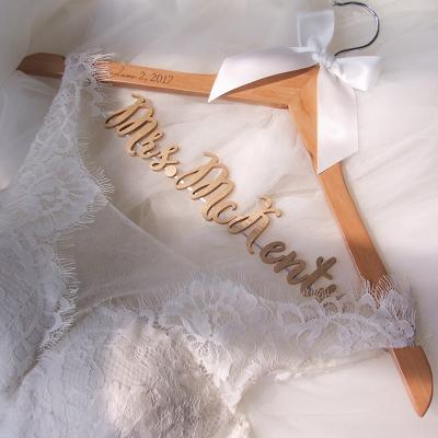 China Personalizable personalized wedding hanger with bride name and date, bridal hanger, bridal shower gift LL038 for sale