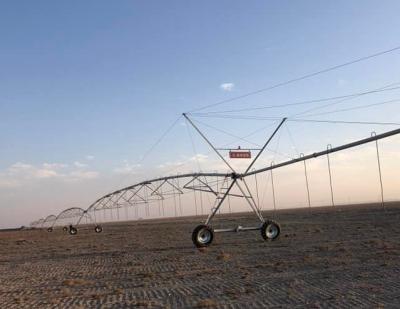 China 2022 hot sale galavzation hot center pivot irrigation machine for farmland for sale