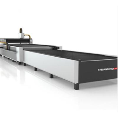 中国 2022 Products Water-cooled Innovative Full-automatic Plastic Cloth Fiber Laser Line Cutting Machine 販売のため