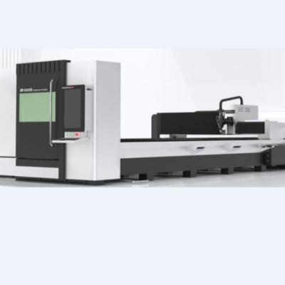 中国 High Precision& good quality large format speed cnc cutting large metal sheet laser cutting machine for sale 販売のため