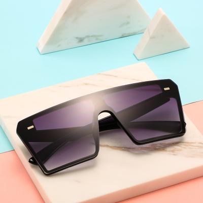 China Fashion Sun Glasses Vintage Summer Oversized Square Glass Women One Piece Sun Glasses Hot Selling 2021 for sale