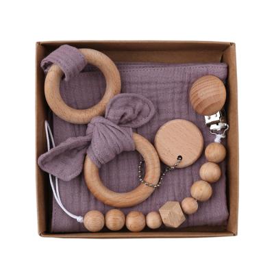 China BPA Free Cotton 3 Baby Teether Holder Newborn Pacifier Clips Teething Bracelets Soother Infants Teether Box Set Cute Baby Teethers for sale