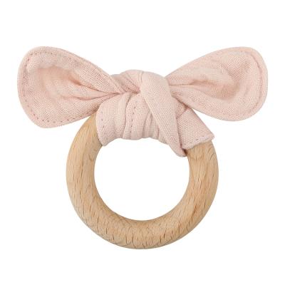 China Wooden Teething Ring Teethers BPA Free Shaped Beech Ear Cotton Muslin Rabbit Quilt Fabric Baby Shower Teethers for sale