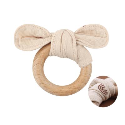 China Wooden Teething Ring Teethers BPA Free Shaped Beech Ear Cotton Muslin Rabbit Quilt Fabric Baby Shower Teethers for sale