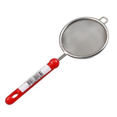 China Viable Viable Wire 8cm Mesh Flour Sifter Pot Strainer Hot Sieve For Powder Fruit Skimmer Administer Stainless Steel Food Spoon Strainer for sale