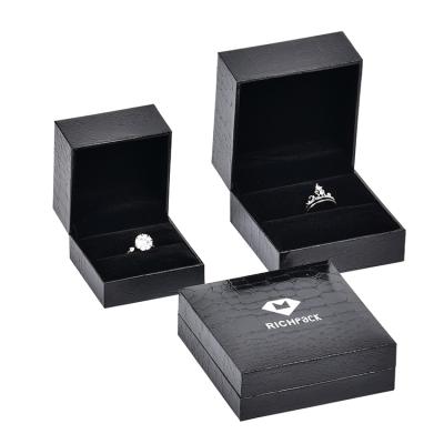 China RICHPACK Luxury Elegant Hot Sale Custom Logo Black Trinket Accessory Packaging Plastic Jewelry Box for sale