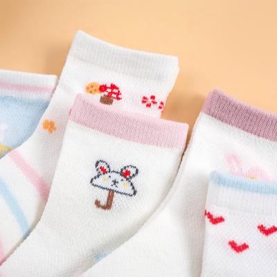 China 2021 Antibacterial Antibacterial Crew Socks Wholesale Cartoon Manufacturers Animal Funny Socks for sale