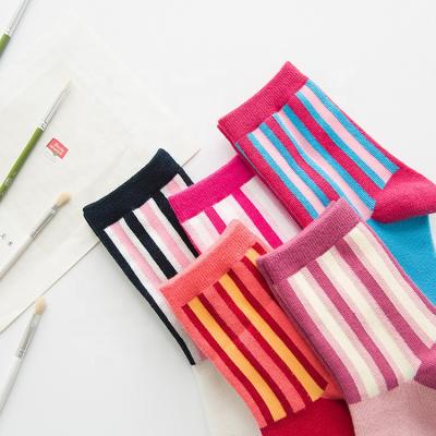 China Good Quality Antibacterial Wholesale Comfy Stripe Socks Simple Design Women Multicolor Slouchy Crew Socks for sale