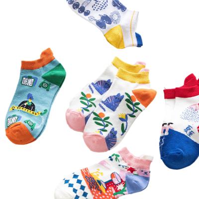 China Wholesale Supply Antibacterial Men Spring Autumn Socks Fancy Cartoon Pattern Logo Men Ankle Socks Custom Made for sale