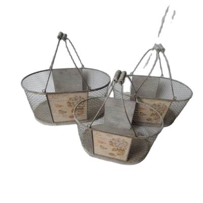 China Metal Wire Storage Wrought Iron Stocked Hanging Basket for sale