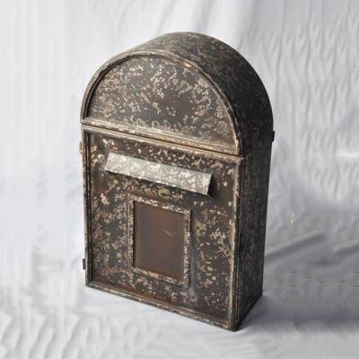 China Wall Mounted Retro Shabby Chic Style Antique Metal Mailbox for sale