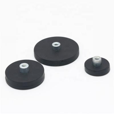 China Industrial Wholesale NdFeB Black Top Magnet Factory Rubber Coated Pot Magnet With Screw Hole for sale