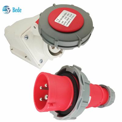 중국 3P+E Industrial Plug Socket Rated Current 32A Voltage 380~415V wall mounting type 판매용