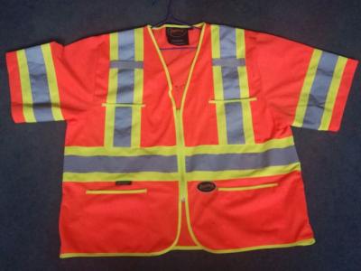 China Zipper High Visibility Safety Vest Polyester Orange Safety Vest With Pockets for sale