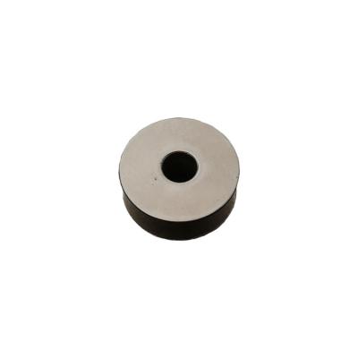 China Wholesale B1811-771-000 Sewing Machine Accessories Supplies Iron Sewing Machine Material Bobbin for sale