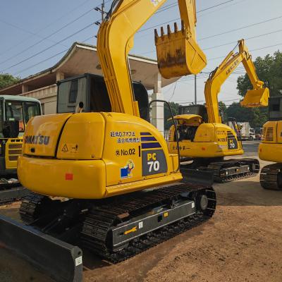 China 7 toneladas Usado Komatsu Pc70 8 Pc70 de segunda mano 8 Komatsu 7000KG 0,3m3 Capacidad de cubo en venta