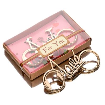 China Zinc Alloy Wedding Favors Gift 