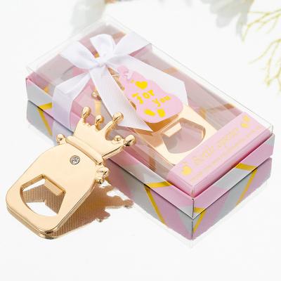 China Viable Baby Shower Gifts Souvenirs Golden Crown Bottle Beer Opener Favors for sale