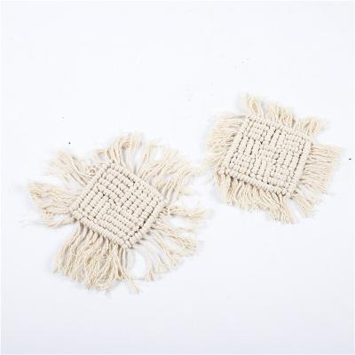 China Handmade Europe Style New Mini Nordic Macrame Table Runner Decor Cotton Rope Woven Home Decoration Macrame Coaster for sale