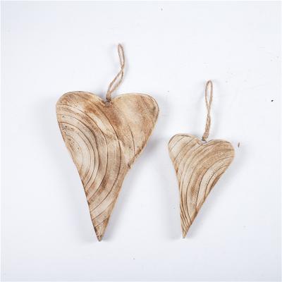 China Hot Selling Europe Paulownia Heart Wall Hanging for Home Decoration and Christmas Decoration for sale