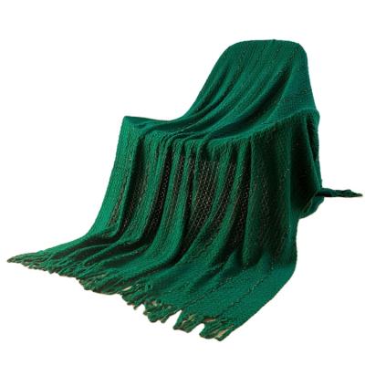 China Anti-pilling Solid Color Knitted Sofa Blanket By Tassel 100% Acrylic for sale