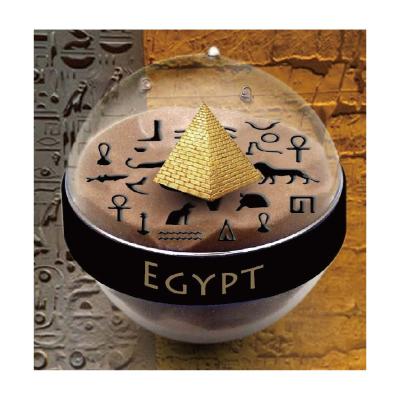 China Wholesale Acrylic Egypt Souvenirs Sand Globe Decorated Pyramid Resin Egypt Souvenirs Tourist Gift for sale