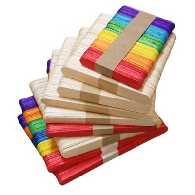 China Sustainable Craft Sticks Ice Cream Sticks Popsicle Craft Natural Wooden Sticks for sale