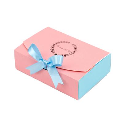 China Recycled Materials Wholesale Full Color Printed Gift Box Cardboard for sale