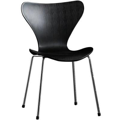 China Simple design iron luxury art light luxury chair modern stackable chair household plastic leisure plastic modern dining chair Te koop