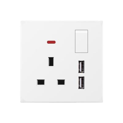 China 16A 220V 250V USB Wall UK Standard UK Standard Flame Retardant Electrical Socket From China Power Switch Manufacturer for sale