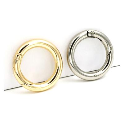 China Widely Applied Silver Metal Instant O Ring Spring Buckle Circle Clip Hook High Quality for sale