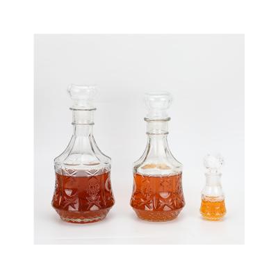 China Factory Supply Custom Viable Direct Heat Resistant Bottles Round Decanter for sale