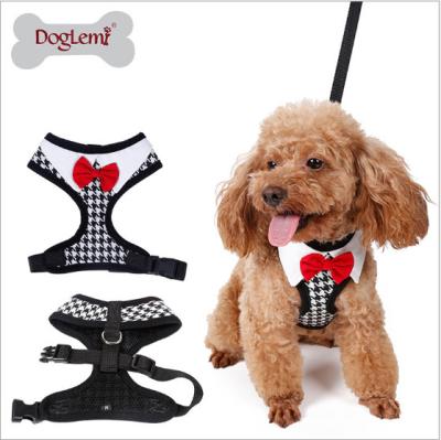 China Vest puppies chest harness, fashion bow pet chest back, Teddy bear walking leash；Pet clothes customization, for sale