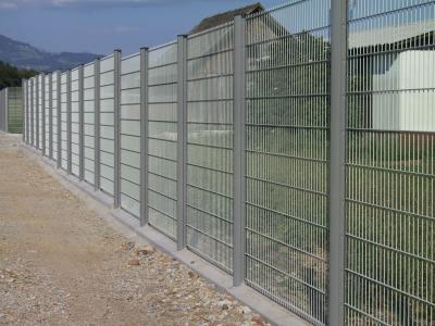 中国 868 2D Welded Double Wire Mesh Fence PVC Coated 販売のため