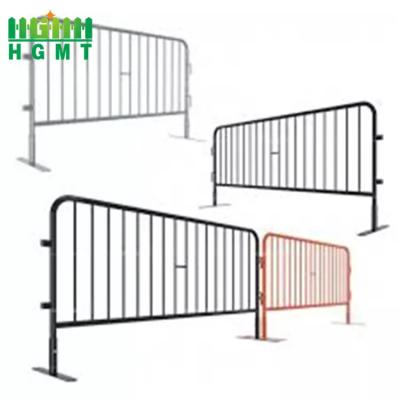 China Steel Portable Flat Feet 2.5 M Metal Barricades Road Barrier Black Pvc Coating Roadside Fence Te koop