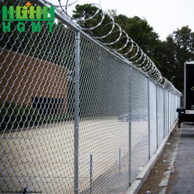 China High Quality Easily Installed Anti-rust Cyclone Wire Chain Link Fence For Farm for sale