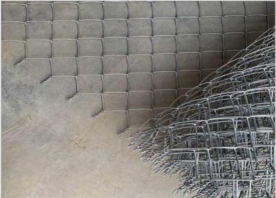 China 75*75mm cyclone wire Diamond Chain Link Fence For Playground for sale