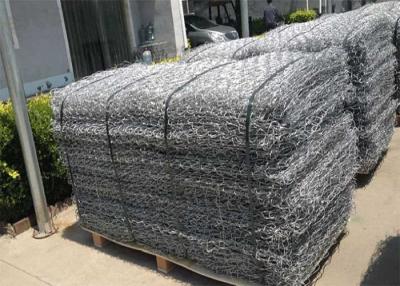 China Galvanisierte 60x80mm gesponnene Gabions-Körbe verurteilen Mesh Metals Gabion Baskets zu verkaufen