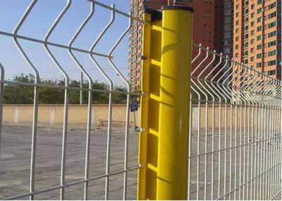 Chine 900mm-1200mm V Mesh Security Fencing Galvanised Welded Mesh Fencing à vendre