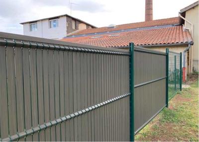 China Gegalvaniseerde 5.5mm V Mesh Security Fencing 75mm*150mm Openingsgrootte Te koop