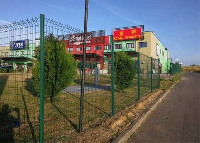 China OHSAS 100*300mm steifer geschweißter Mesh Fencing With Square Post zu verkaufen