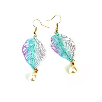 China Wholesale FASHIONABLE Lady Jewelry Accessories Girls Metal Leaf Earrings Women's Light Circles Dangle Earrings Women for sale