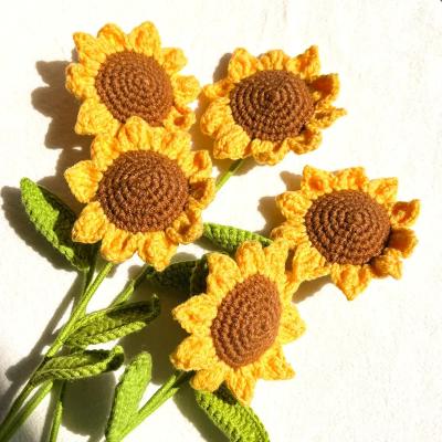 China Wholesale green handmade wool environmental protection face smelling finished products crochet sunflowers crochet flowers for sale