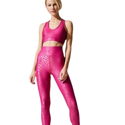 China Red Hot Leopard Metallic Print Female Fitness Yoga Sweat-Wicking Network Gold Running Yoga Suit for sale