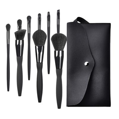 China Angular Blush Black Luxury Makeup Brush Kit Wholesale Private Label Custom Logo Cosmetic Makeup Brushes Set for sale