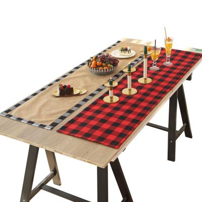 China Durable Christmas Table Decoration Double Sided Buffalo Plaid Cotton Table Runner for sale