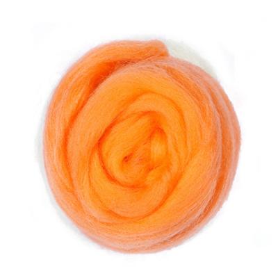 China Sustainable Wool Nomad Hot Sale Knitting 100% Wool Customized Color Roving Yarn Merino Wool Top for sale