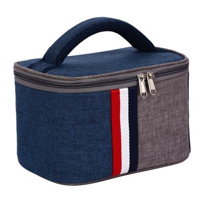 China Zipper Closure Customized Oxford Fabric Wholesale Lunch Insulated Cooler Bags for sale