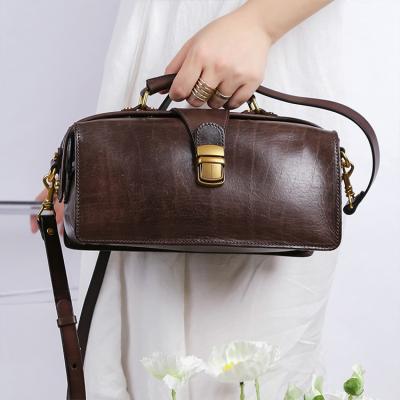 China Other New Design Suka Purses and Handbags Wholesale Leather Folded Luxury Ladies for sale